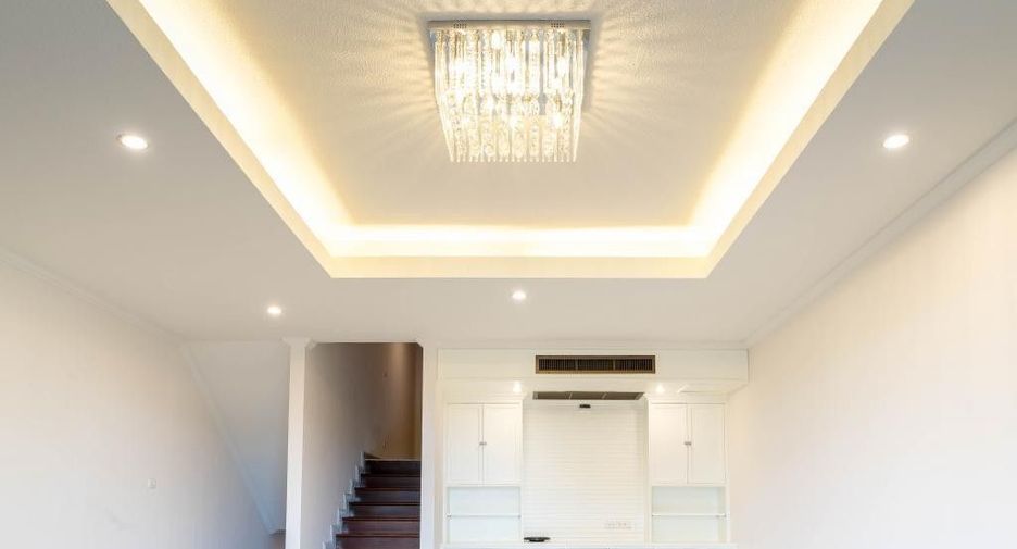 For rent 4 bedrooms condo in Pak Kret, Nonthaburi