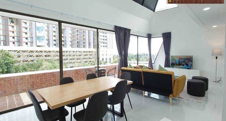 Wohnung zur Miete mit 3 Zimmer in Bang Lamung, Chonburi
