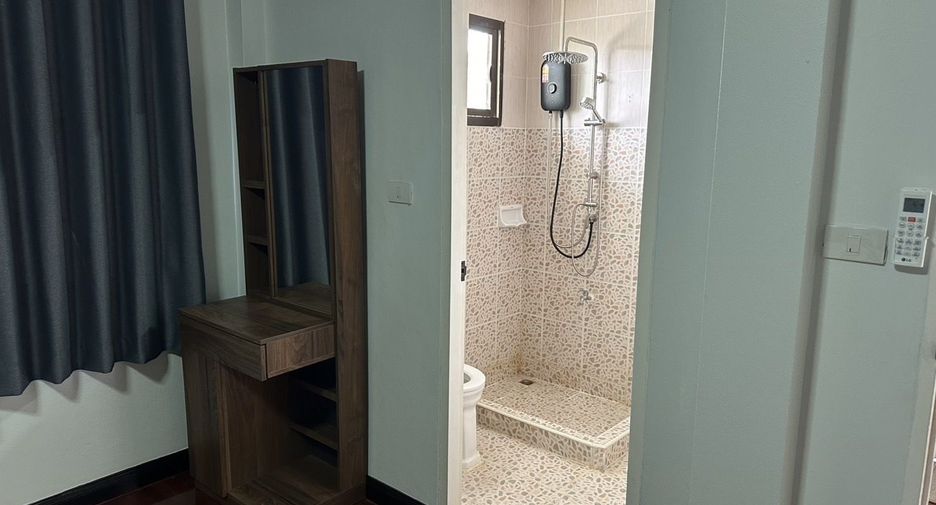 For rent 3 bedrooms house in Mueang Phuket, Phuket