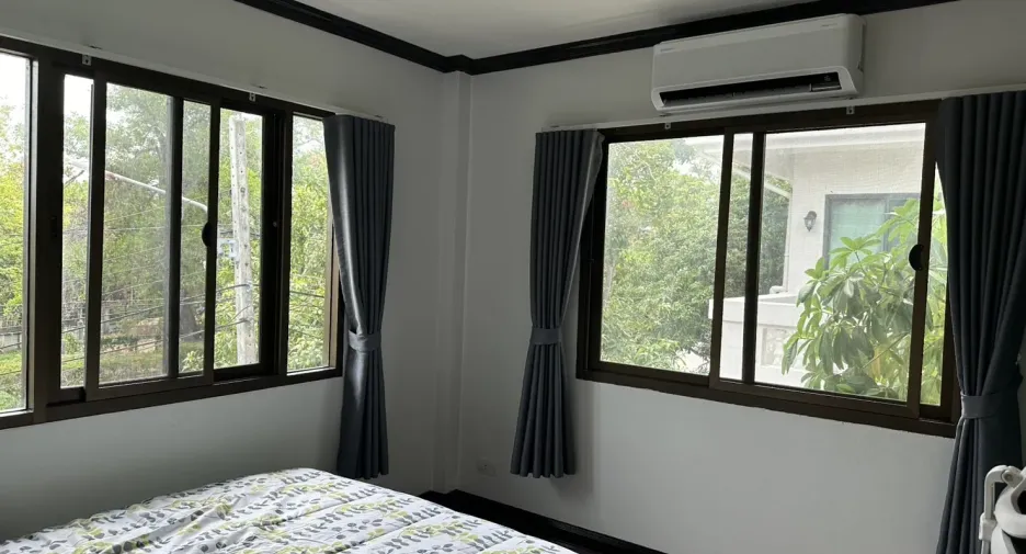 Haus zur Miete mit 3 Zimmer in Mueang Phuket, Phuket