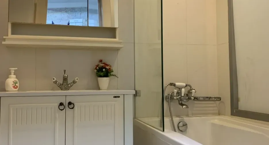 Продажа 2 спальни кондо в Патхум Щан, Бангкок