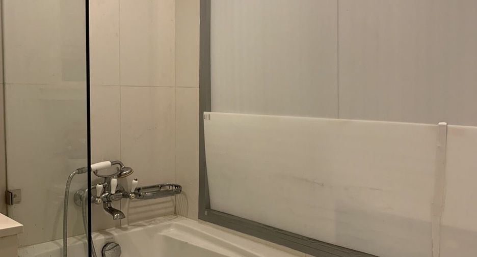 Продажа 2 спальни кондо в Патхум Щан, Бангкок