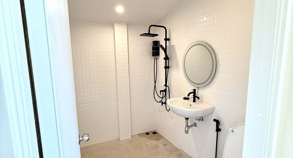 For sale 3 ベッドルーム house in San Sai, Chiang Mai