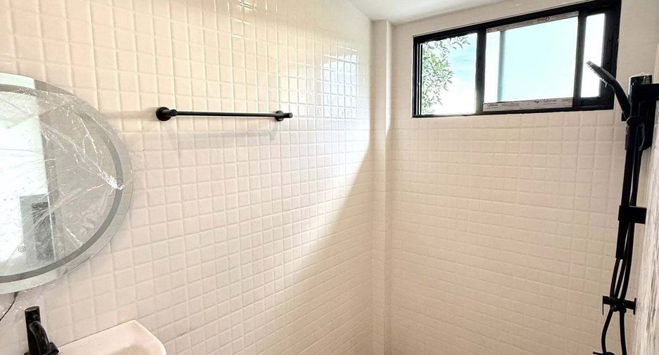 For sale 3 ベッドルーム house in San Sai, Chiang Mai
