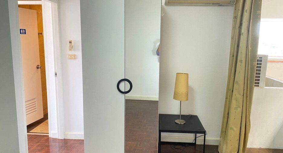 For rent 2 bedrooms condo in Bang Lamung, Chonburi
