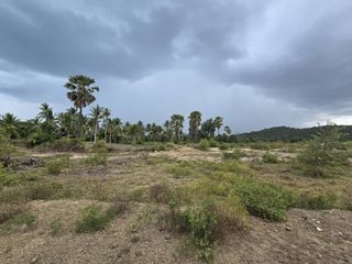 Terreno en venta en Sam Roi Yot, Prachuap Khiri Khan