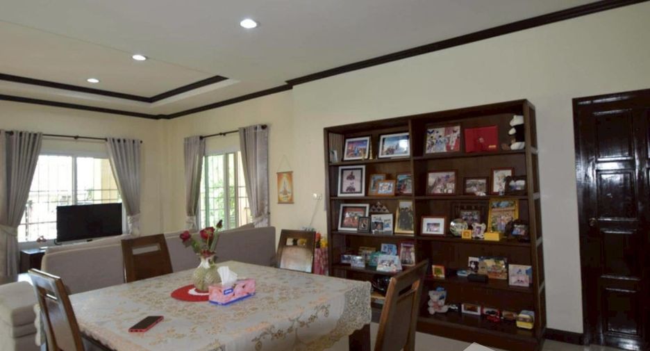 For rent 4 bedrooms villa in Hua Hin, Prachuap Khiri Khan