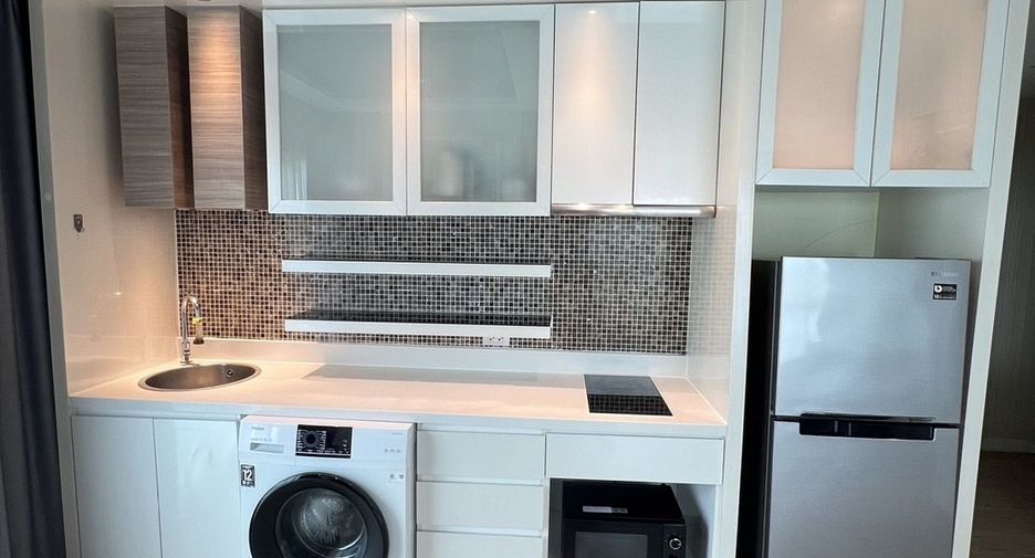 Wohnung zur Miete mit 1 Zimmer in Bang Lamung, Chonburi
