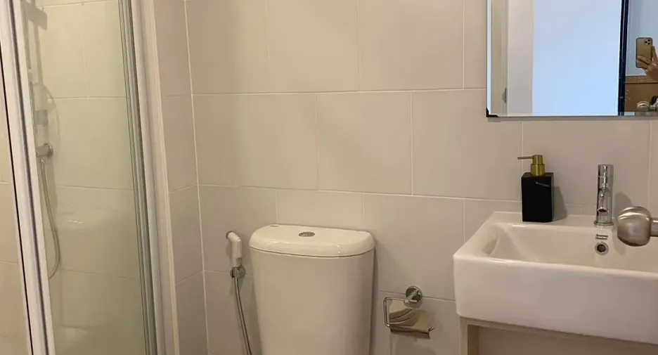For sale 1 bed condo in Wang Thonglang, Bangkok