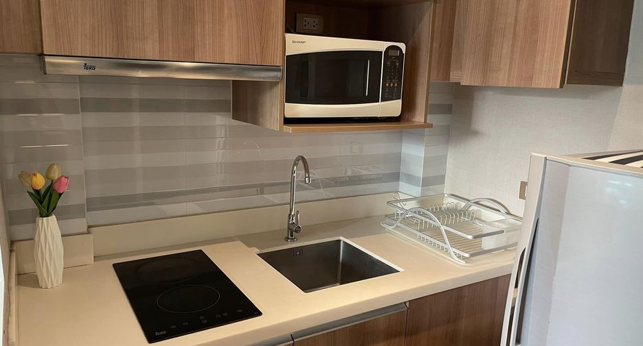 Продажа и аренда 1 кровать кондо в Кхлонг Тоеи, Бангкок