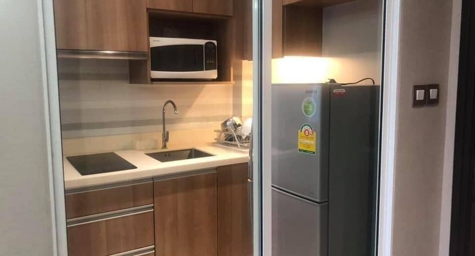 Продажа и аренда 1 кровать кондо в Кхлонг Тоеи, Бангкок