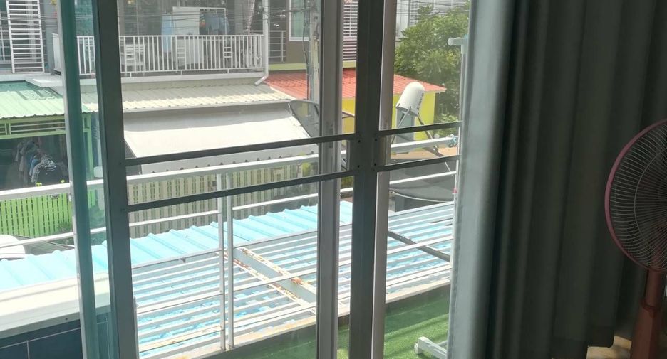 Haus zum Kauf mit 3 Zimmer in Khan Na Yao, Bangkok
