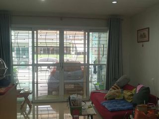 À vendre 3 chambres maison à Khan Na Yao, Bangkok