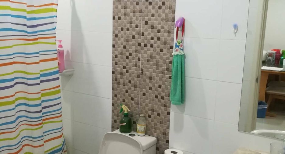 Haus zum Kauf mit 3 Zimmer in Khan Na Yao, Bangkok