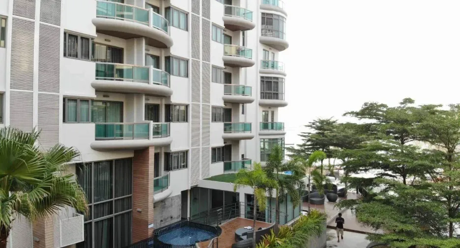 For sale 1 bed condo in Si Racha, Chonburi