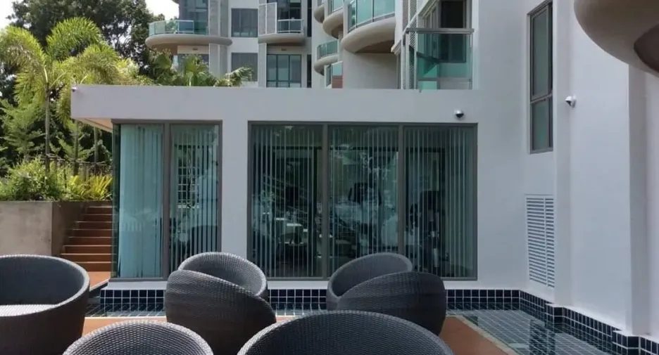 For sale 1 bed condo in Si Racha, Chonburi