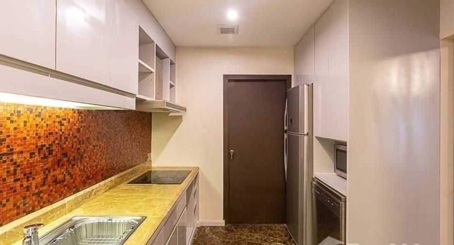 For sale and for rent 3 bedrooms condo in Yan Nawa, Bangkok