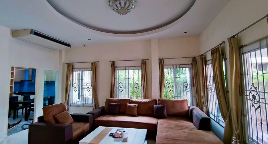 For rent 3 bedrooms house in Mueang Phuket, Phuket