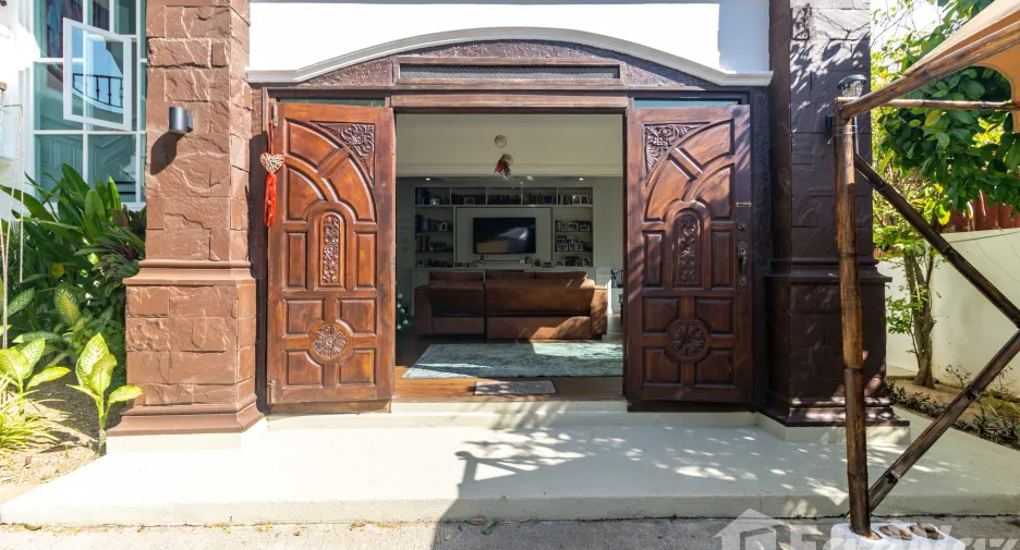 For sale そして for rent 4 ベッドルーム house in Kathu, Phuket