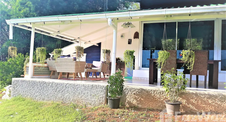 For rent 2 bedrooms villa in Mueang Chiang Rai, Chiang Rai