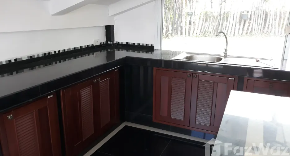 For rent 2 bedrooms villa in Mueang Chiang Rai, Chiang Rai