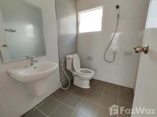 出售 3 卧室 独立屋 在 Bang Sao Thong, Samut Prakan