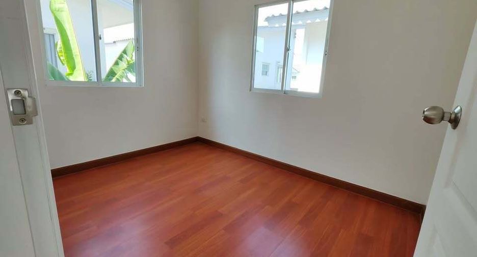 出售 3 卧室 独立屋 在 Bang Sao Thong, Samut Prakan