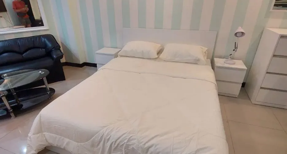 Wohnung zum Kauf und zur Miete mit Studio in Bang Lamung, Chonburi