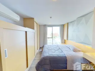 Condo en venta y en alquiler de estudio en Phra Khanong, Bangkok