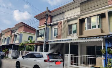 Reihenhaus zur Miete mit 3 Zimmer in Bang Bua Thong, Nonthaburi