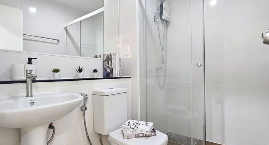 For sale studio condo in Bang Sue, Bangkok