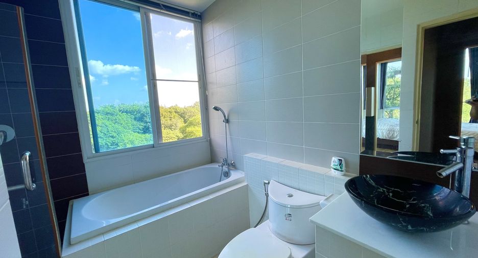 For sale 2 bedrooms condo in Mueang Chiang Mai, Chiang Mai
