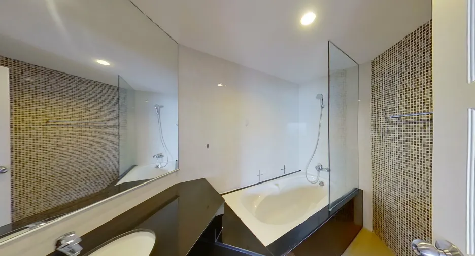 For rent 2 bedrooms condo in Bang Lamung, Chonburi