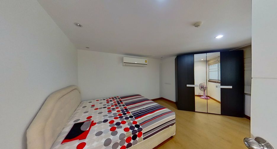 For rent 2 bedrooms condo in Bang Lamung, Chonburi