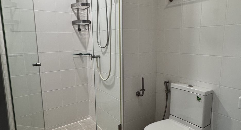 For sale 1 bed condo in Thon Buri, Bangkok