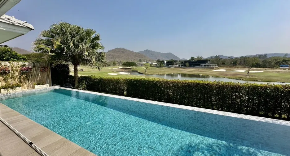 For sale 3 bedrooms villa in Hua Hin, Prachuap Khiri Khan