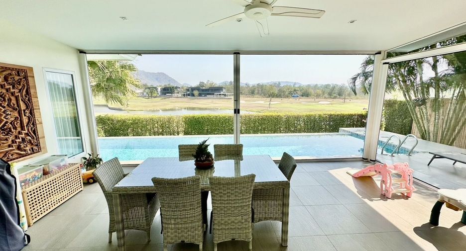 For sale 3 bedrooms villa in Hua Hin, Prachuap Khiri Khan