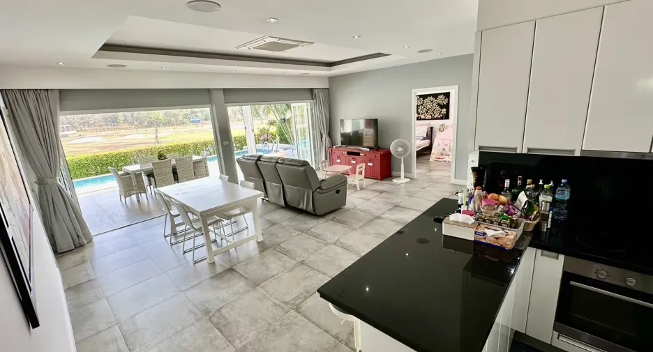 For sale 3 bedrooms villa in Hua Hin, Prachuap Khiri Khan