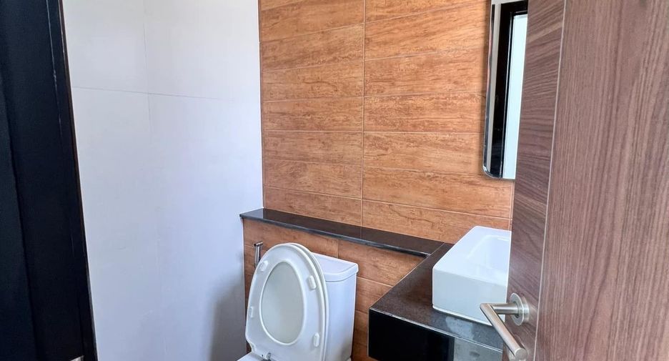 Villa en venta de 4 habitaciones en Mueang Chiang Mai, Chiang Mai