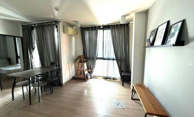 For sale 2 ベッドルーム condo in Huai Khwang, Bangkok