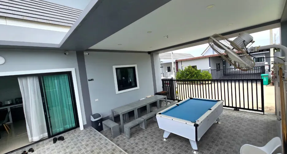 For rent 3 bedrooms villa in Hua Hin, Prachuap Khiri Khan