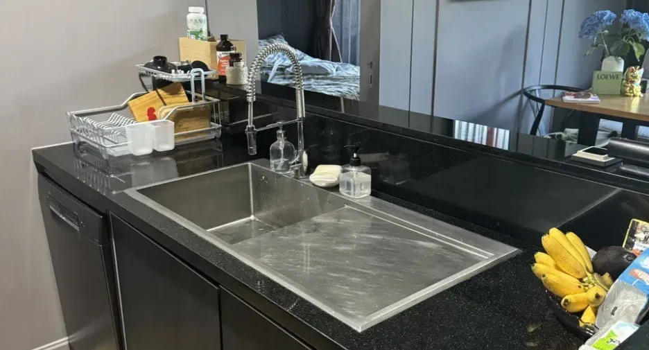 For sale and for rent 2 bedrooms condo in Mueang Phuket, Phuket