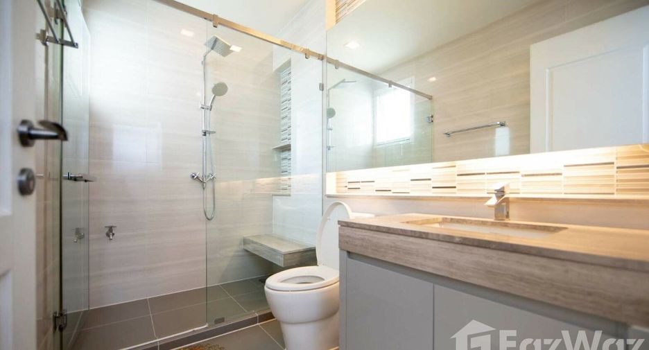 For rent and for sale 4 bedrooms house in Bang Phli, Samut Prakan