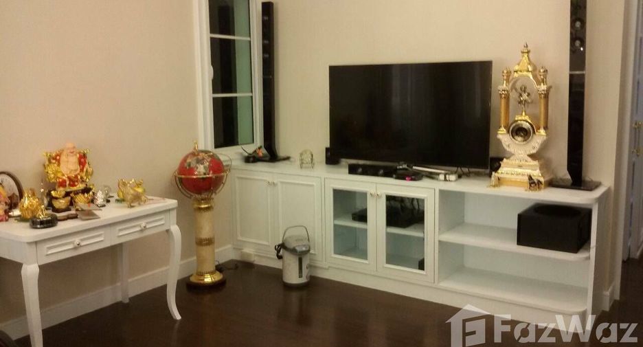 For rent and for sale 4 bedrooms house in Bang Phli, Samut Prakan