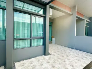 For Rent 2 Bedroom Townhouse In Thalang, Phuket