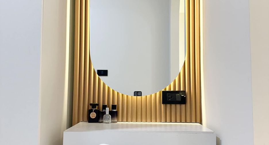 For sale 1 bed condo in Wang Thonglang, Bangkok