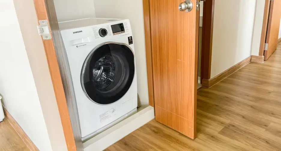 For rent 2 bedrooms condo in Mueang Phuket, Phuket