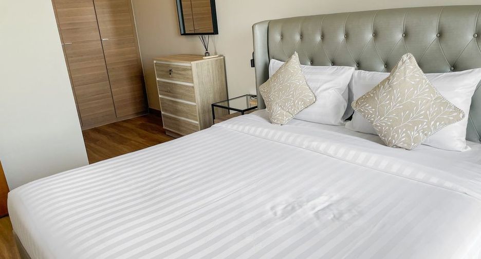 For rent 2 bedrooms condo in Mueang Phuket, Phuket
