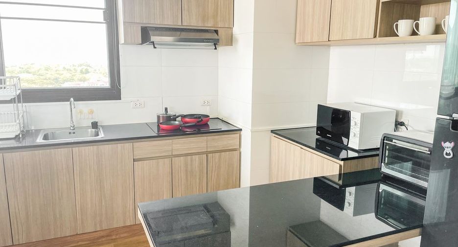 For rent 2 bedrooms condo in Mueang Phuket, Phuket