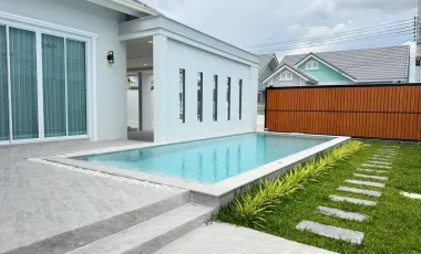 For rent 3 bedrooms villa in Bang Lamung, Chonburi